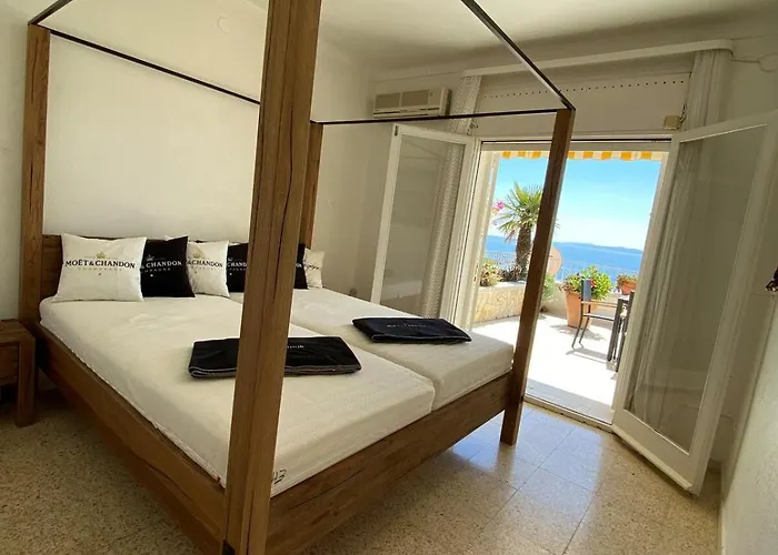 Apartman Casacarl *